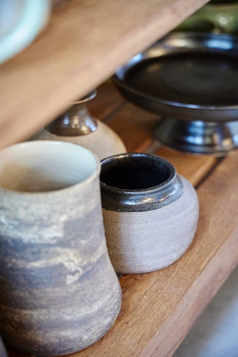 Ceramics shelf