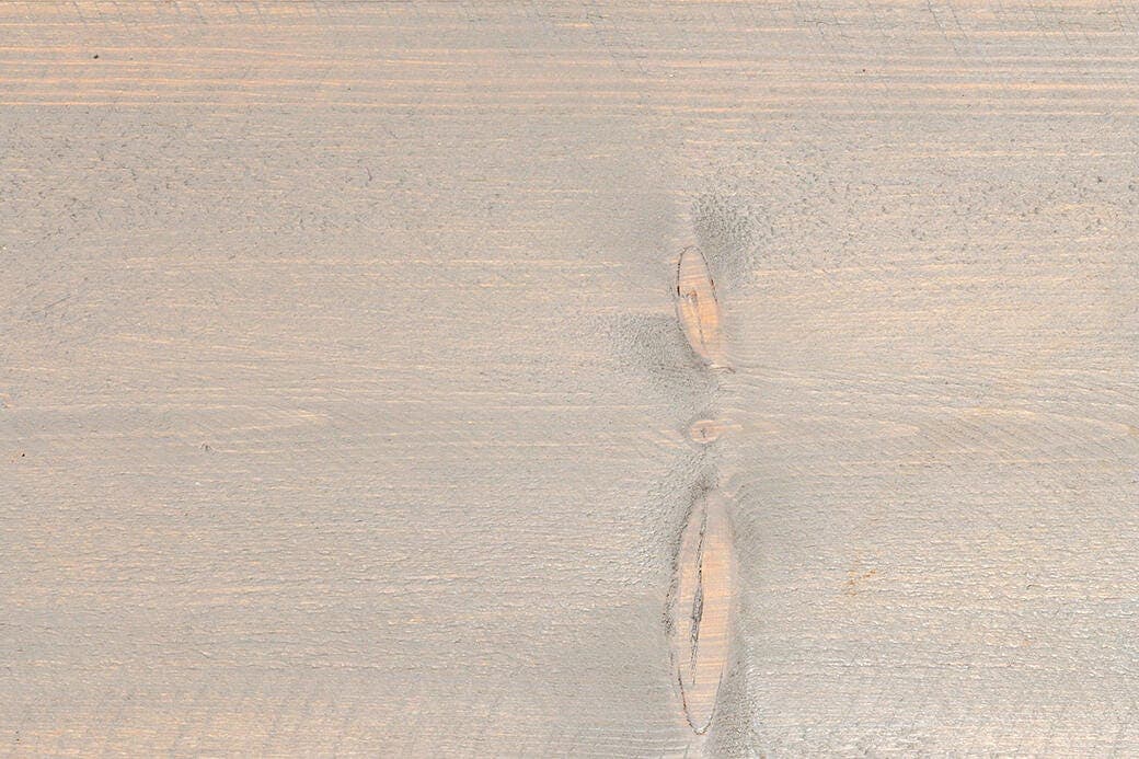 Charming Grey #8 colour swatch on wood